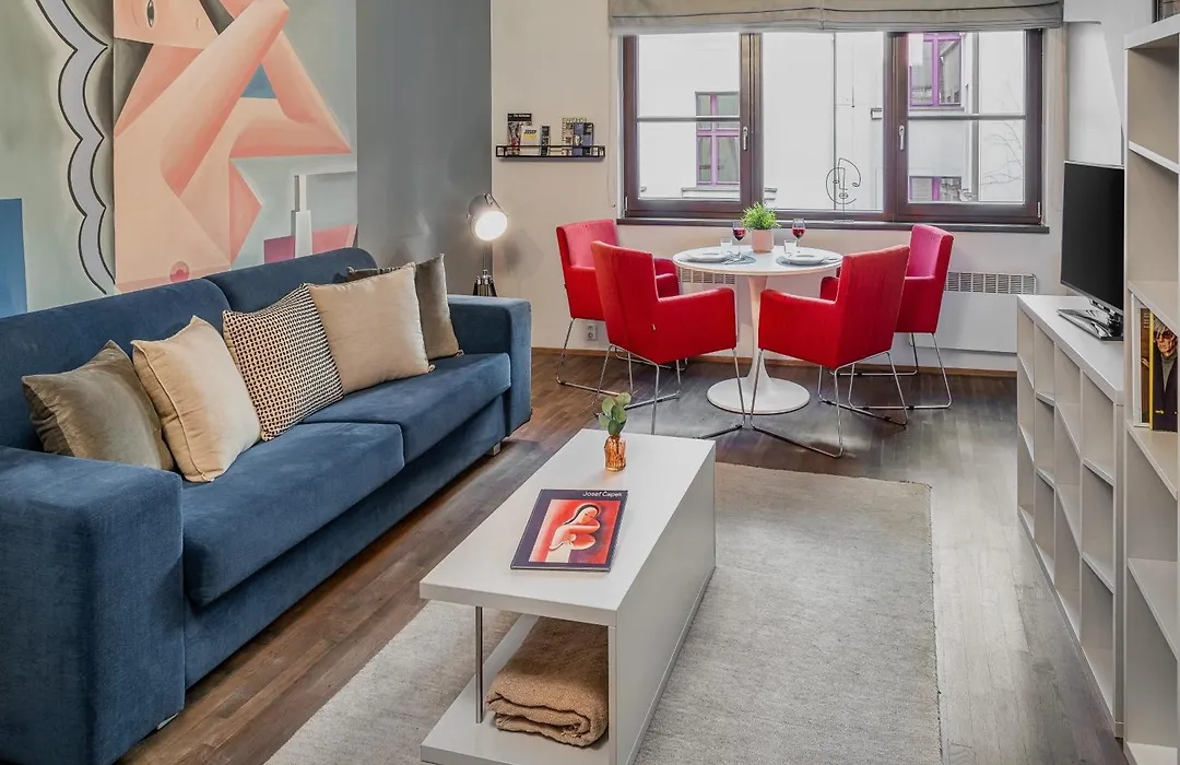 4 Arts Apartments By Adrez-1