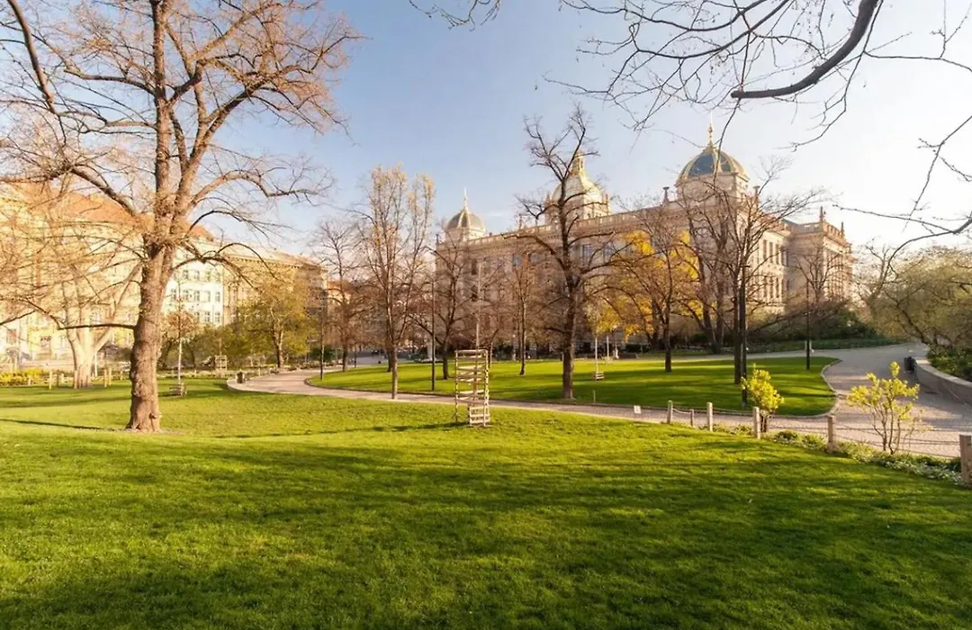 Stylish 2Br With Stunning View Of National Muzeum-1