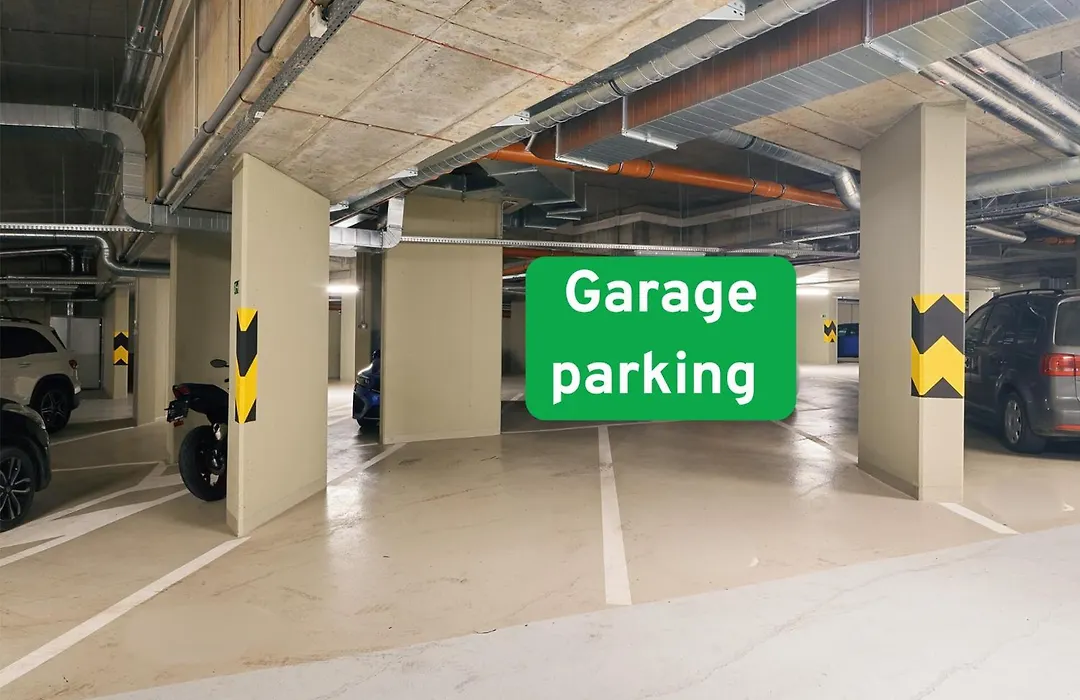 Beta Home - Free Garage, Air Condition, Garden, At Metro, 2Nd Parking On Request-1