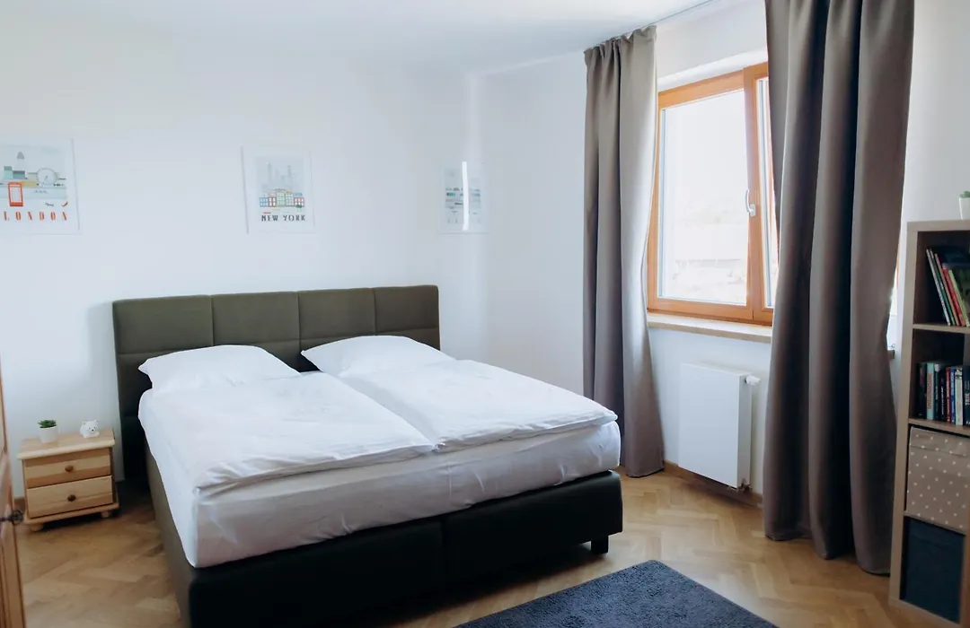 Familyvilla, New 4 Luxury Big Apartments, Parking-1