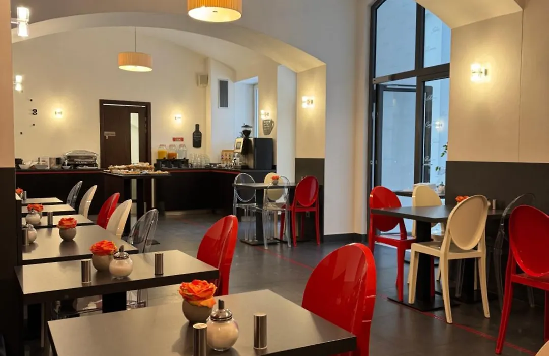 Red&Blue Design Hotel Prague-1