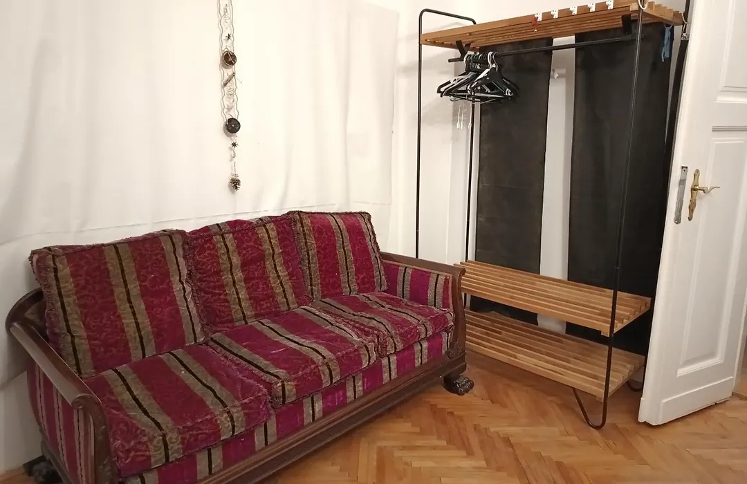 Rooms In Prague-Big+Comfy-1