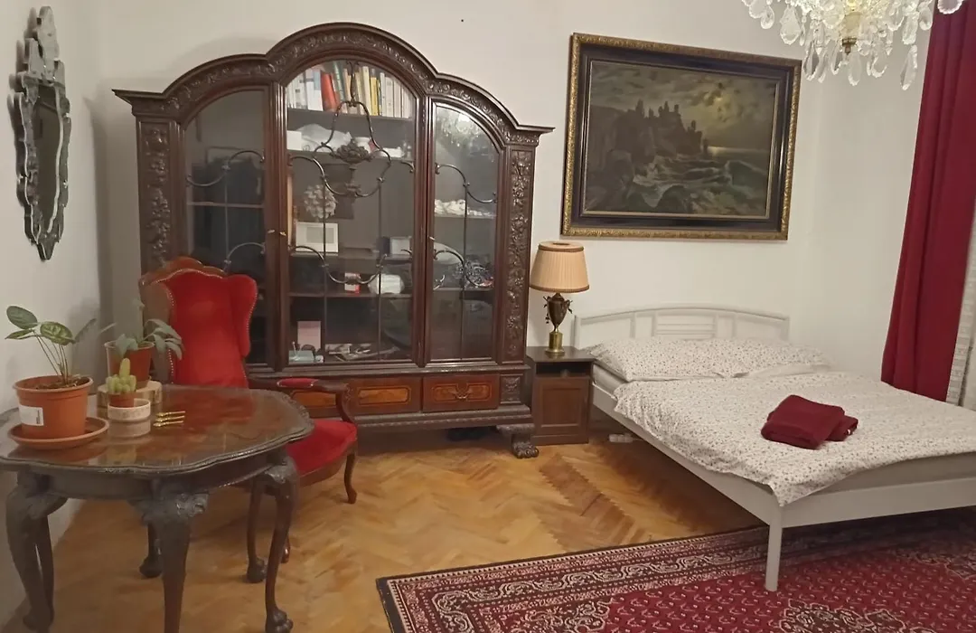 Rooms In Prague-Big+Comfy-1