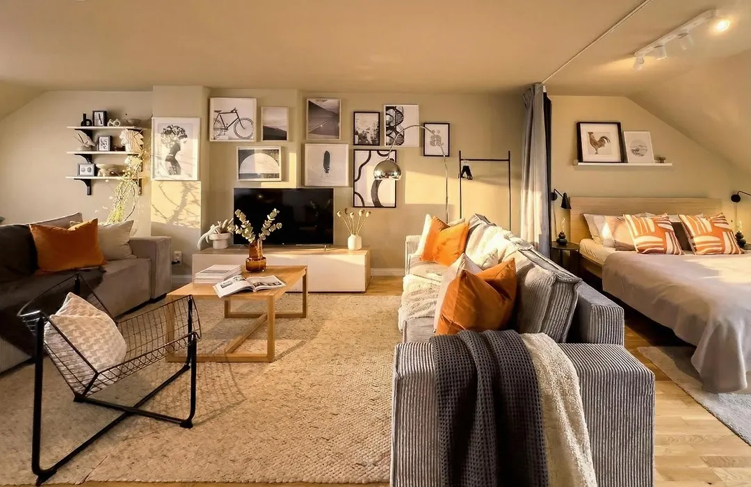 Turnkey I Karlin Square Apartments-1