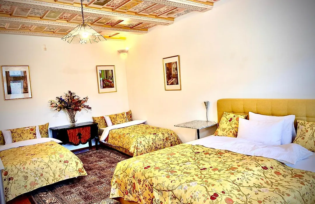 Villa Riviera-1