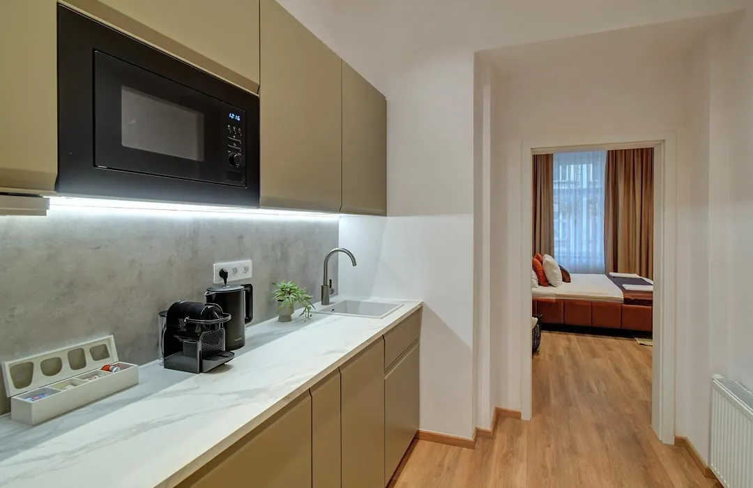 Mh15 Suites Prague-1