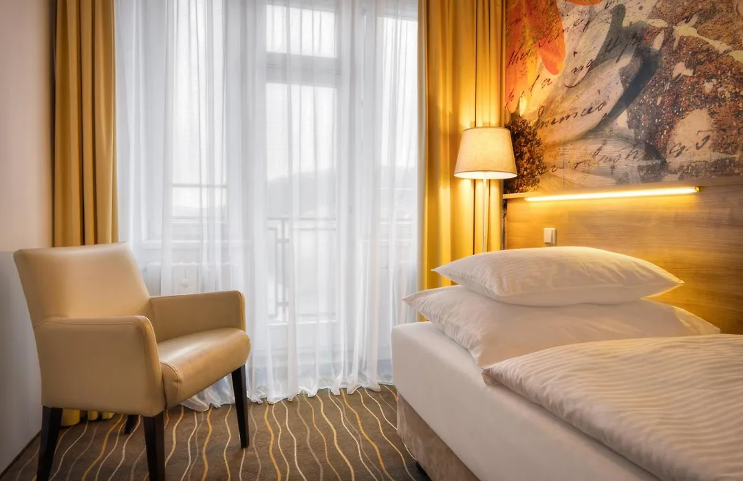 Akcent Hotel-1