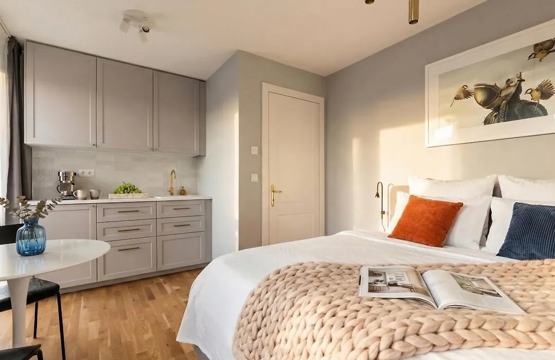 Turnkey I Angelo Roma Apartments-1