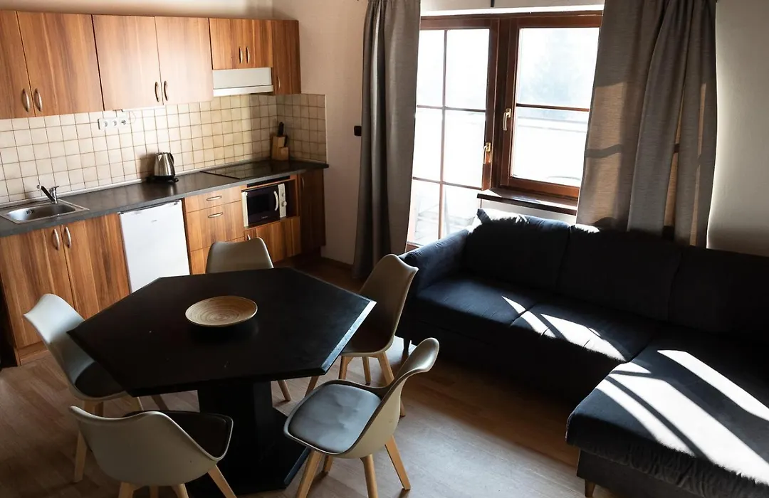 Family Apartments Praha 6-1