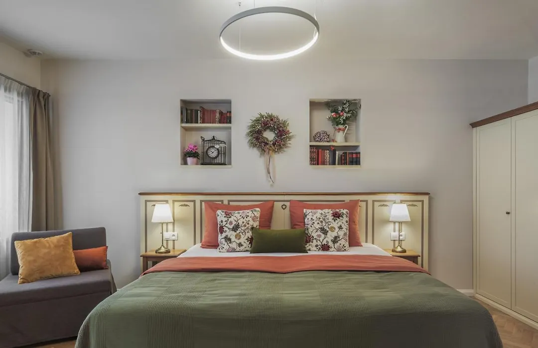 Seno6 Apartments-1