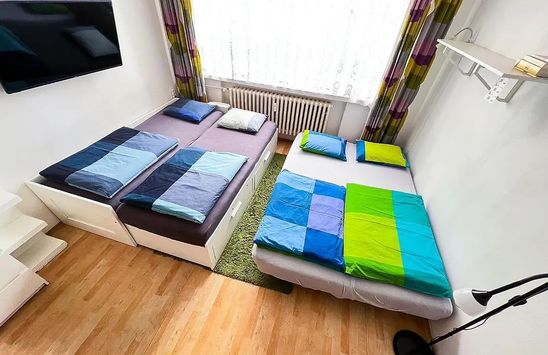 Nice Apartment By The Center-1