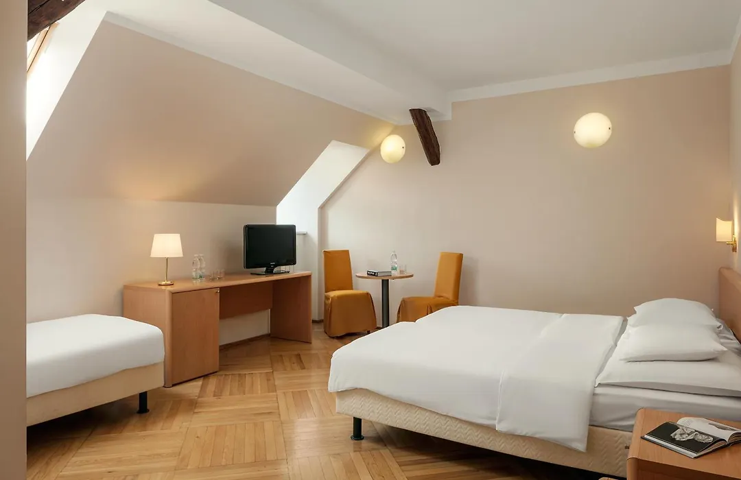 Hotel Roma Prague-1