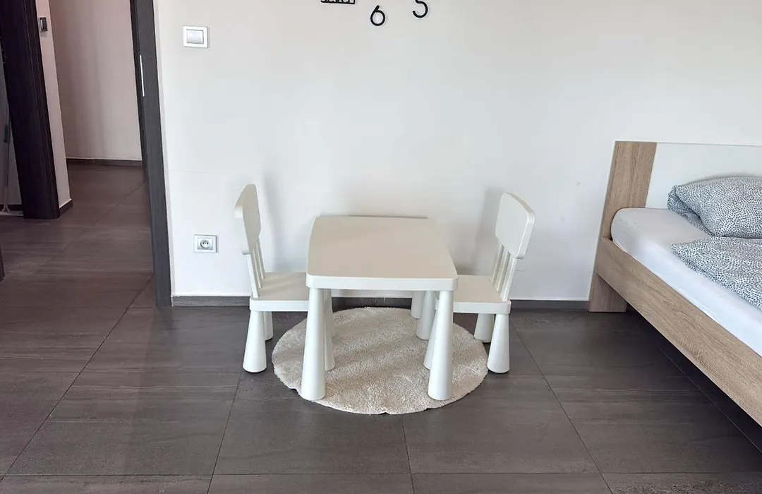 Byt Apartman 2Rooms 76M2 All New-1