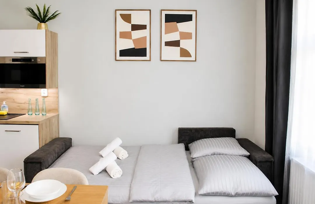 Sunday Light Cozy Family Apartment For 8 - Prague Castle - Parking By Ap-1