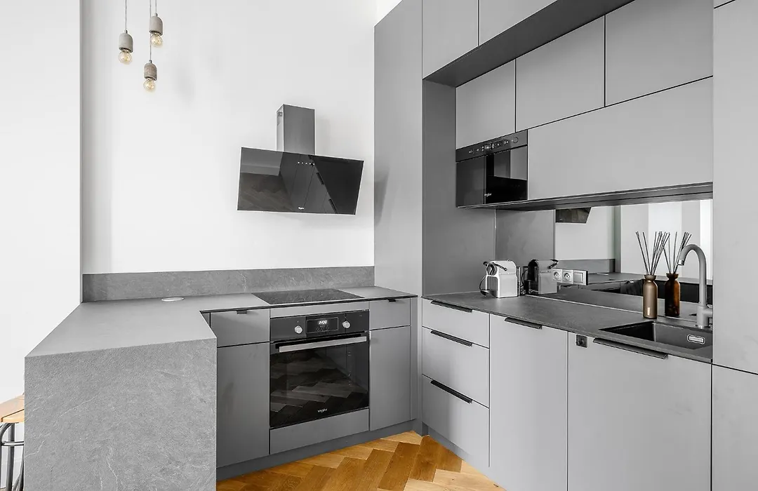 Luxury Apartment In The Center-1