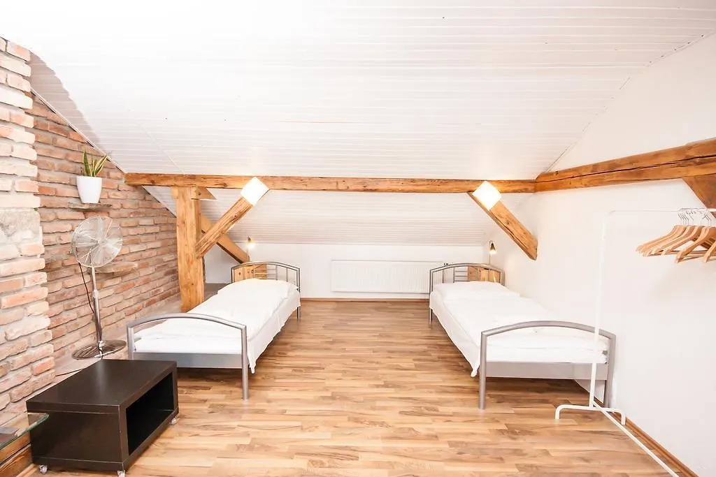 Fashion Loft-1