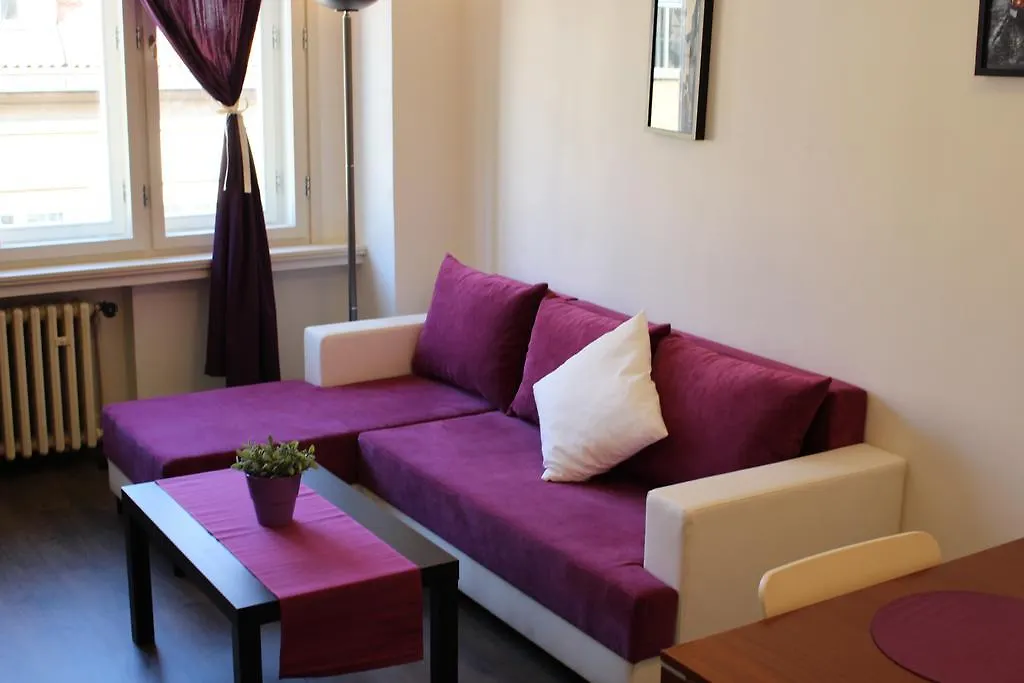 Go Native Prague Apartment-1