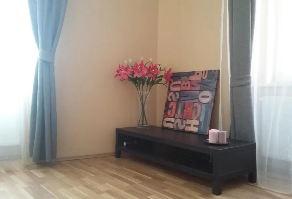 Not Possible To Book !!! Apartment Vltavska B-1