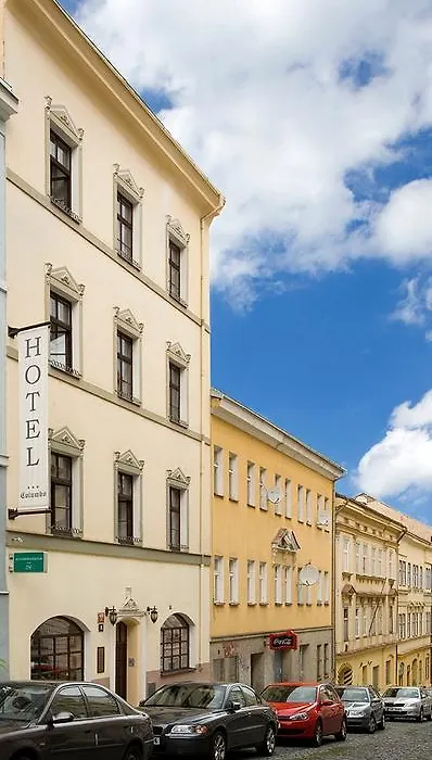 Hotel Columbo-1