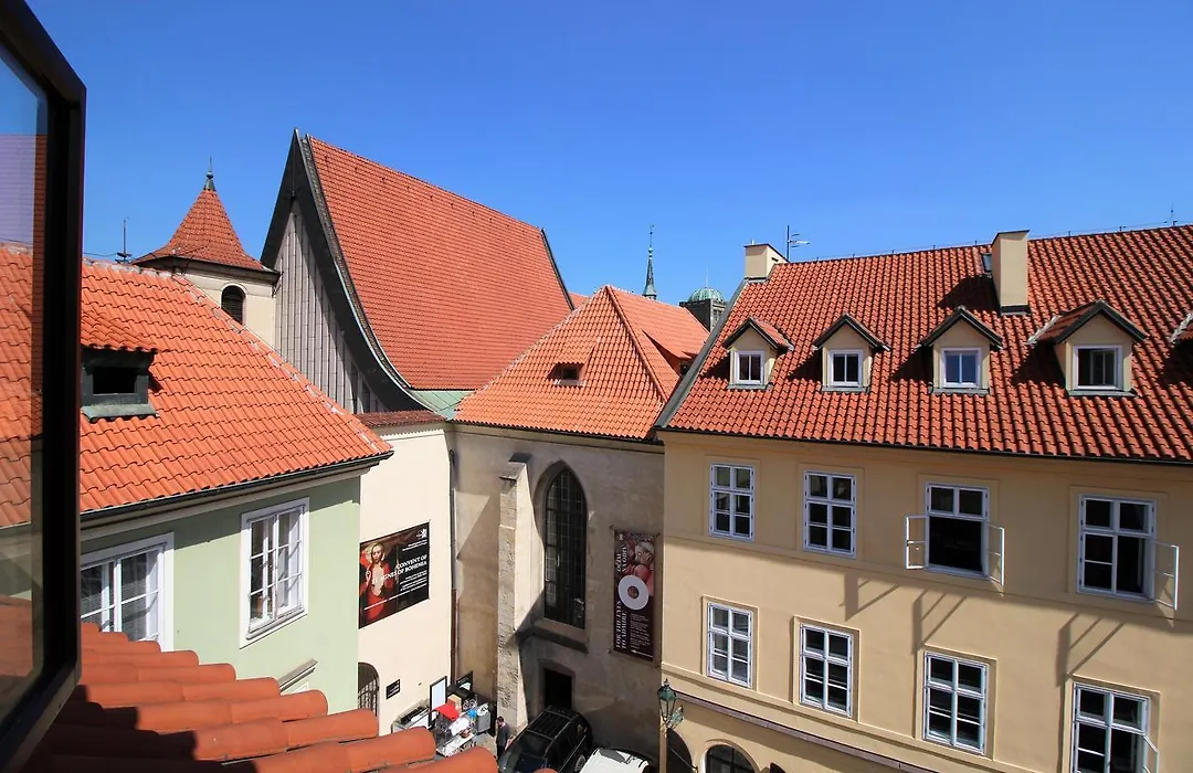 Agnes - Apartments-1