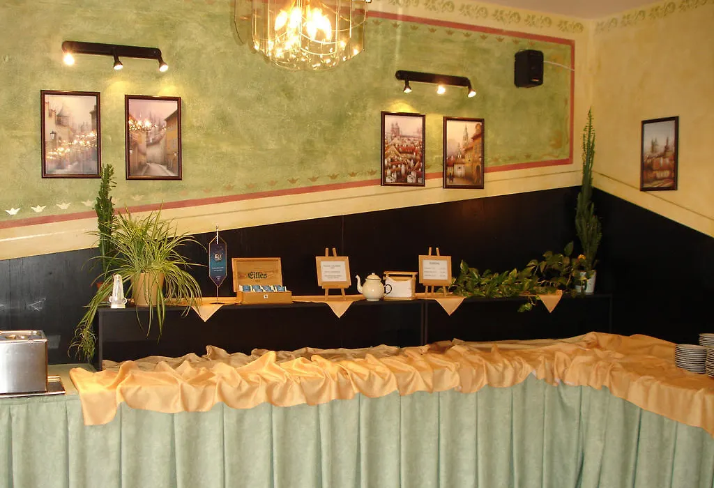 EA Hotel Jasmín-1