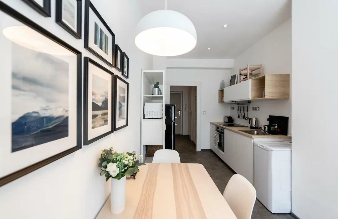 Apartment Slavikova 11-1