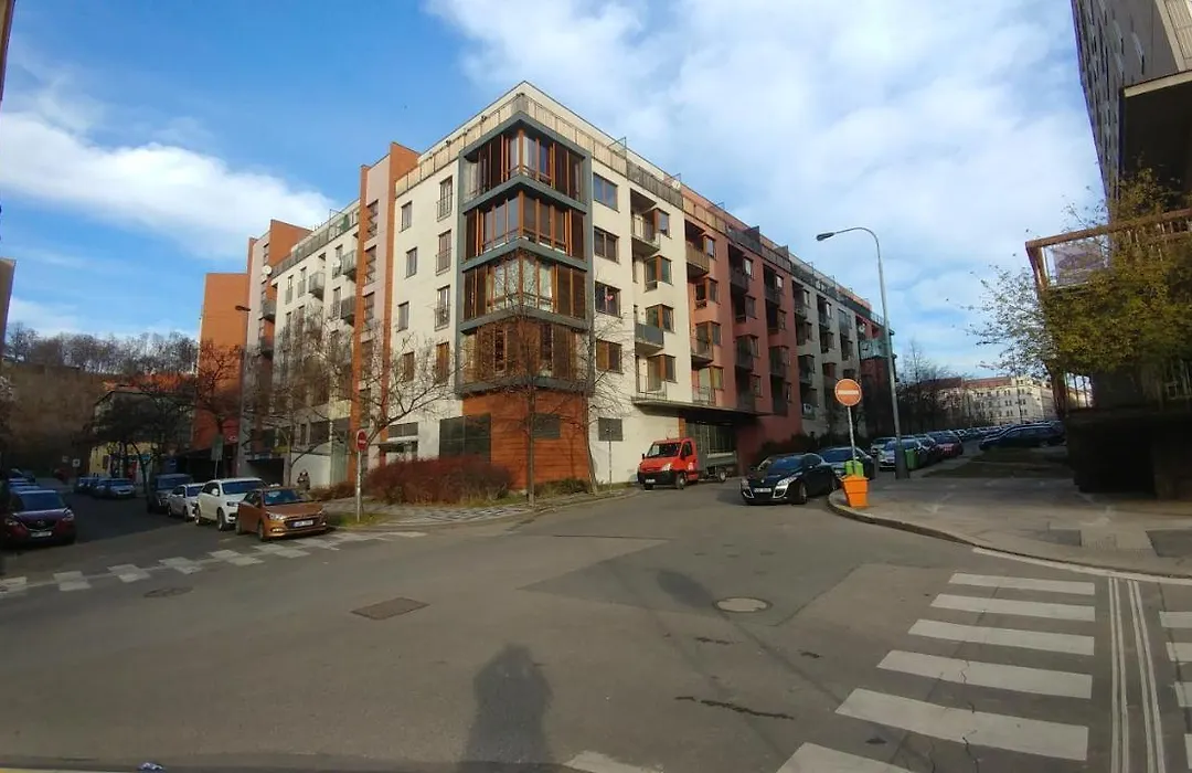 Vitkov Park Apartment-1