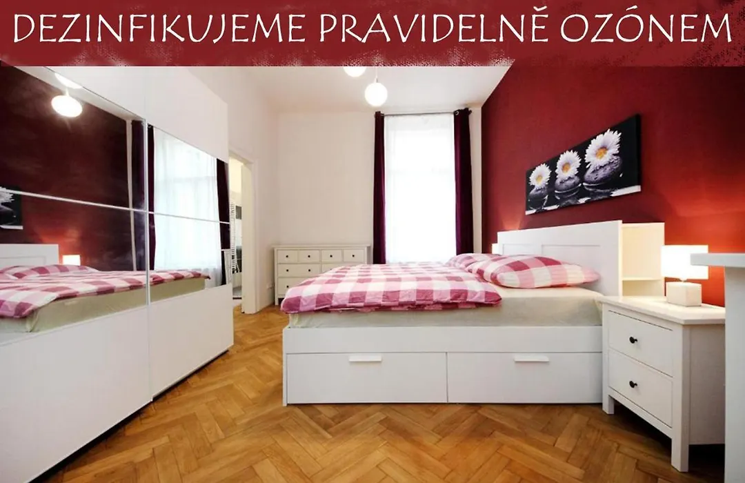 Historic Centre Apartments V-1