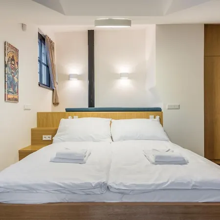 Fancy Apartments By Prague Castle-2