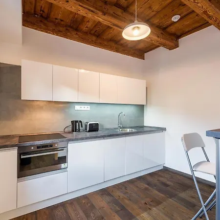 Modern Apartment In A Picturesque 15Th-Century Building-2