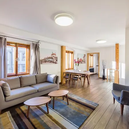 Modern Apartment In A Picturesque 15Th-Century Building-3