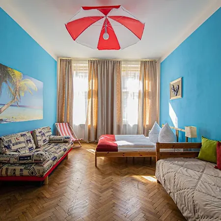 For Celebrations Spacious 3Bdr Apartment With Balcony-2