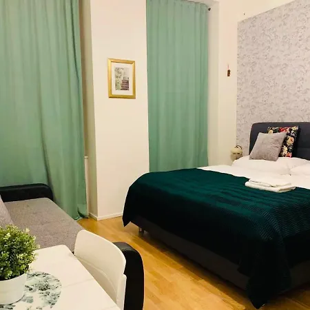 Charles Square Prague Apartment-3