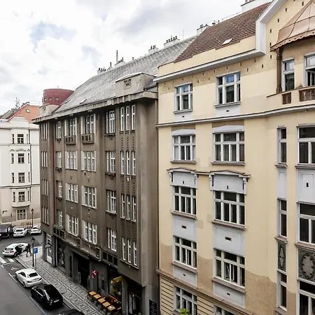 Cubistic Residence Eliska / Jewish Quarter / Old Town-3
