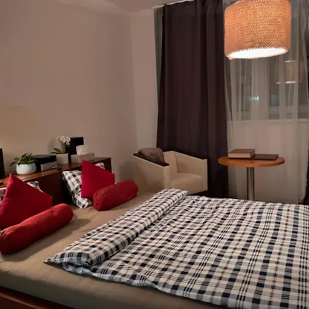 Harfa Apartment 30-3