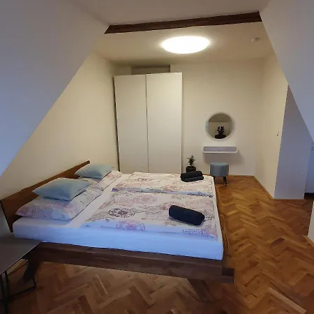 Prague Castle View Apartment-2