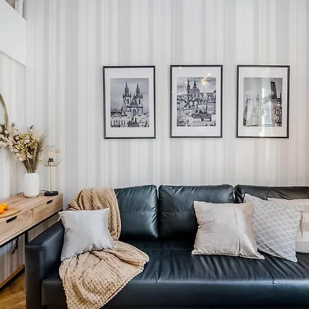 Charming Apartments Prague By Michal&Friends-3