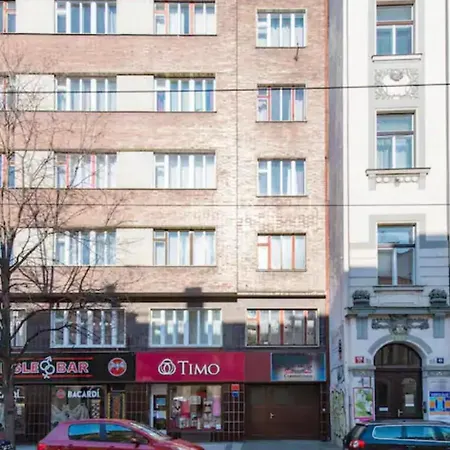 Prague City Centre Apartment Radka1-2