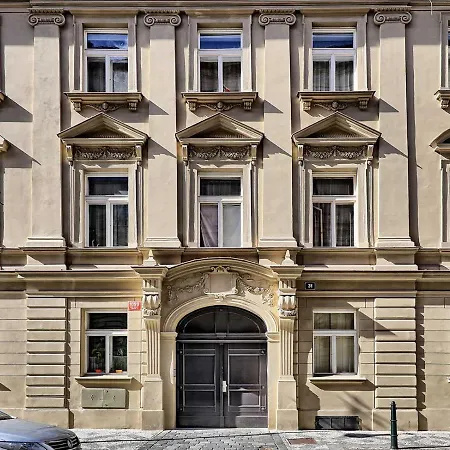 Apartments Truhlarska 31-2