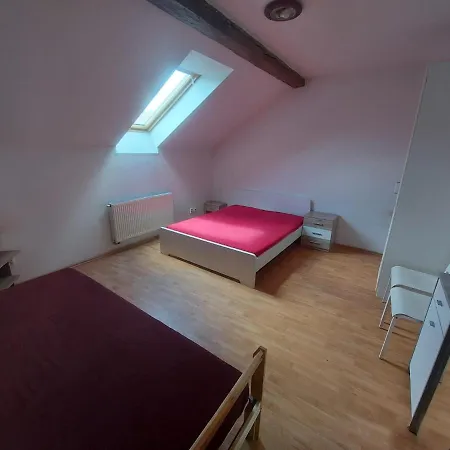 Apartments Zizkov A-2
