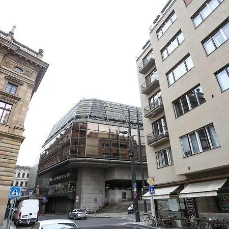 Cozy Studio In The Heart Of Old Prague Near The Charles Bridge-3