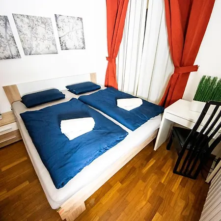 Autentic Apartments Platnerska-3