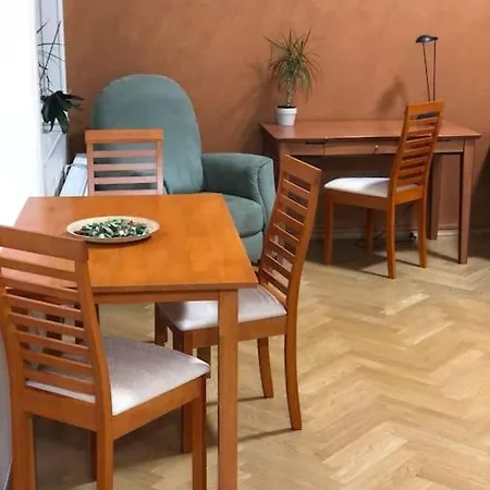 Exclusive Unique Apartment - Prague Central-2