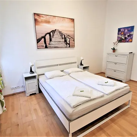 Reznicka Apartments-2