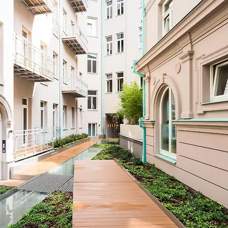 Prague Spirit Spálená Residence Near City Center with Nonstop Reception-2
