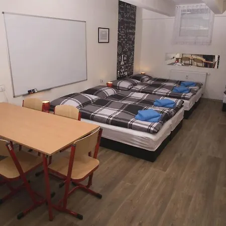 School Apartment - Your Unique Place In Prague By Metro Vysehrad-3