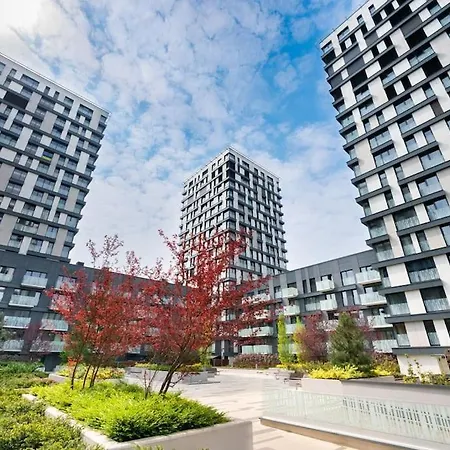 The Ivory Tower Residence With Free Parking-3