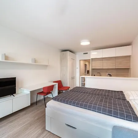 Apartments Harfa-2