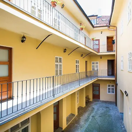 Bohéme Apartments Old Town Square-2