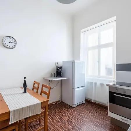 Spacious Apartment With Balcony At Wenceslas Sq-2
